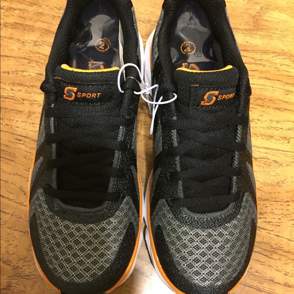 NWT Sport Designed by Sketchers Boys Shoes Size 2 - Picture 2 of 8